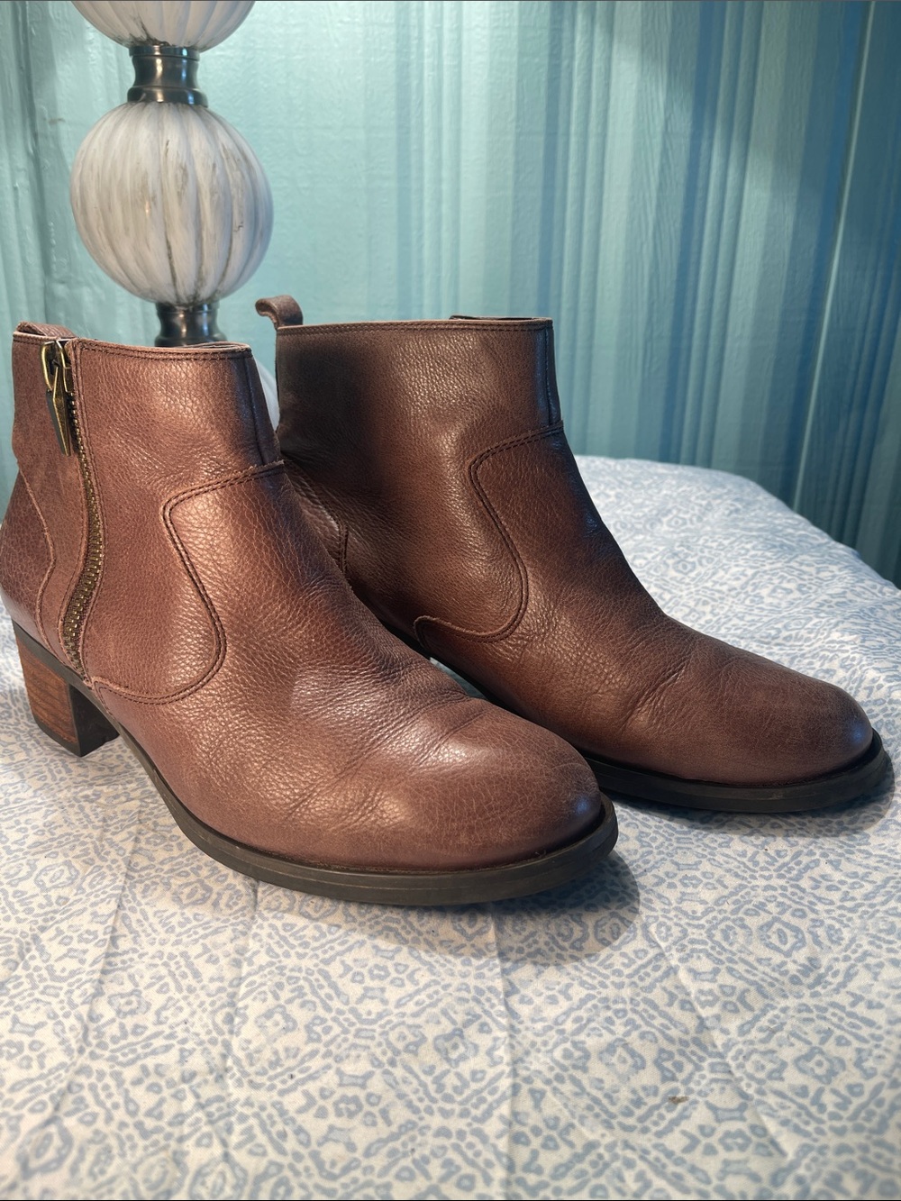 Tara M Grace Brown Leather Women's Ankle Boots - Classic Chelsea Style Size 9.5